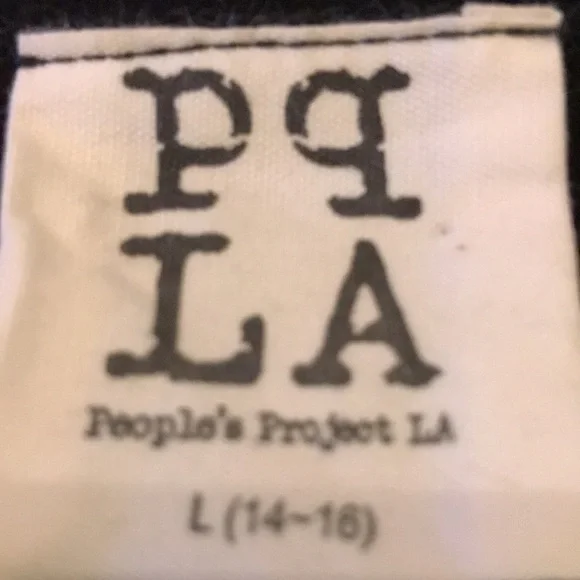 SLEEVELESS (people’s project) L A 14/16 teens shirt. SAYS  LOCALS ONLY on black - Picture 2 of 6